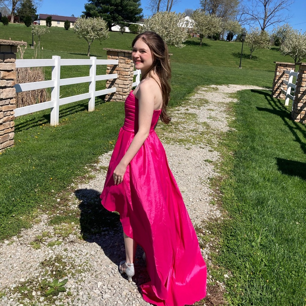Pink formal dress by B.Darlin size 1/2